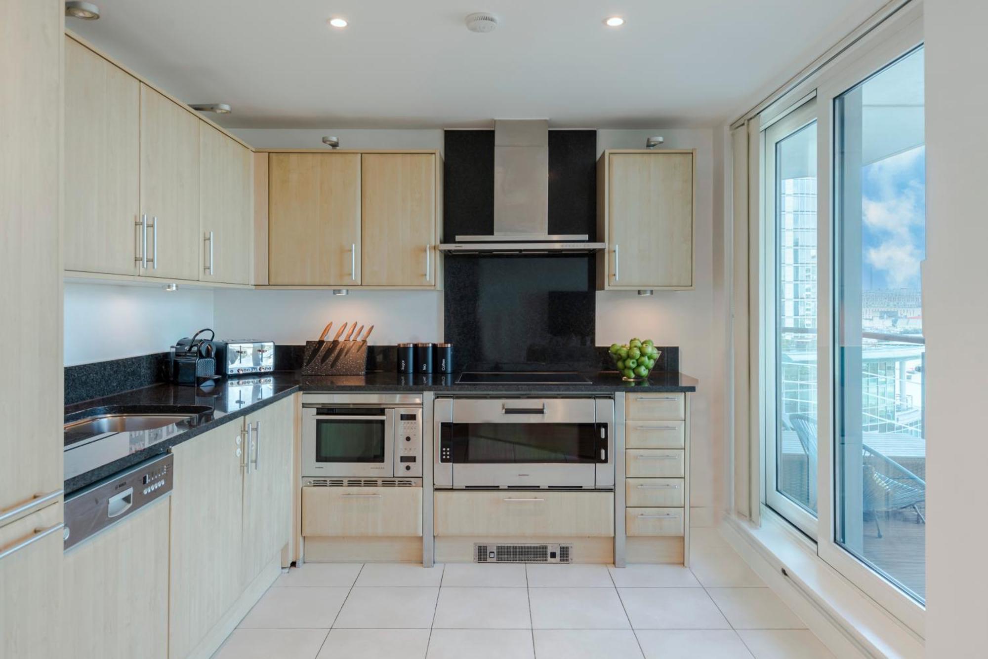 Best Thames View In Town! Large Luxxe Nomad Design Family Home London Eksteriør billede