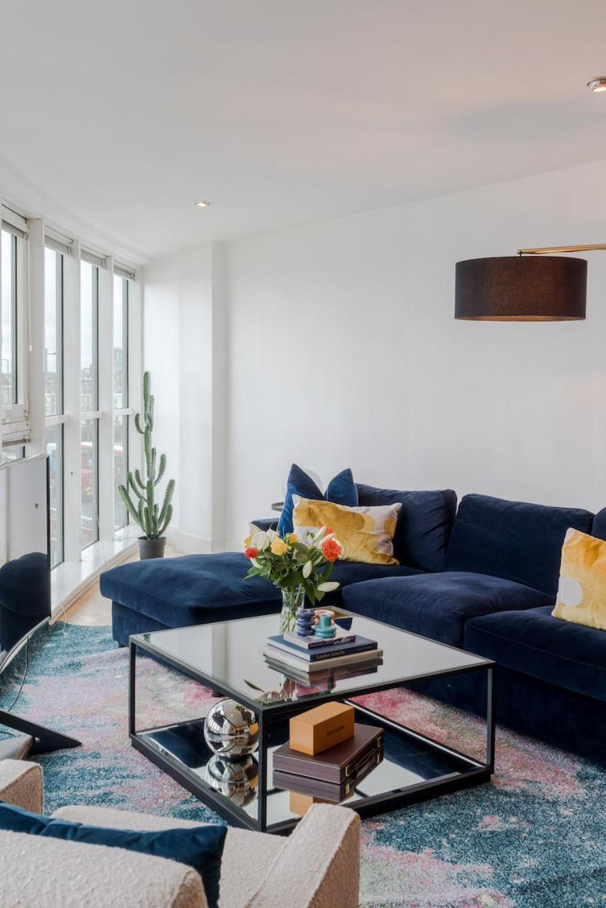 Best Thames View In Town! Large Luxxe Nomad Design Family Home London Eksteriør billede