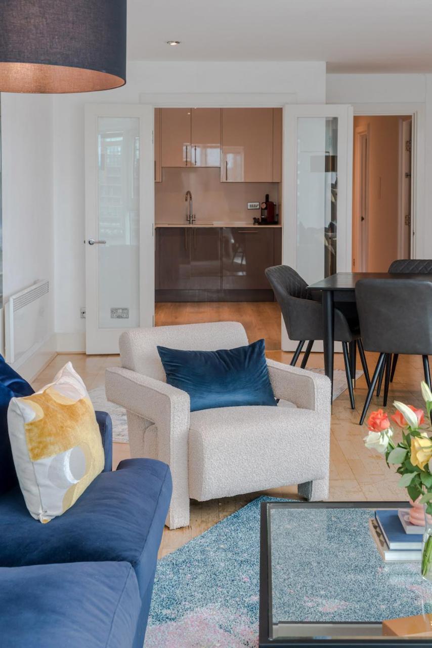 Best Thames View In Town! Large Luxxe Nomad Design Family Home London Eksteriør billede